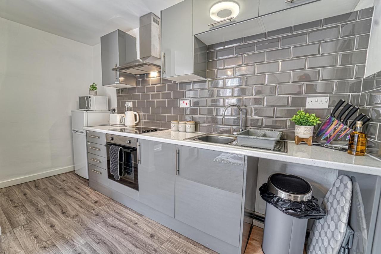 City Centre 2 bedroom Apartment Worcester Buitenkant foto