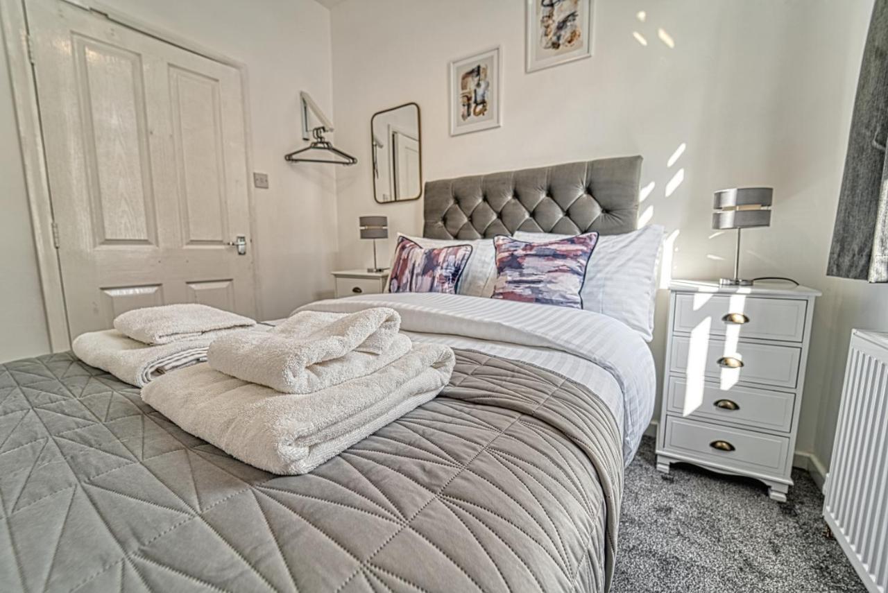 City Centre 2 bedroom Apartment Worcester Buitenkant foto